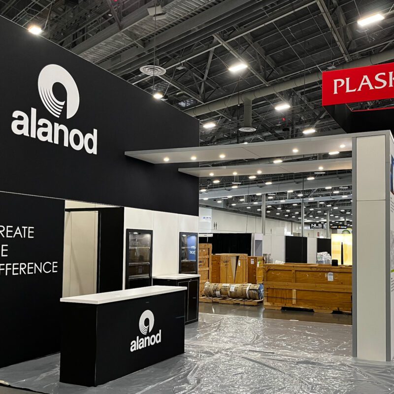Trade Show Booth Shelving | Custom Exhibit Displays | Evo Exhibits